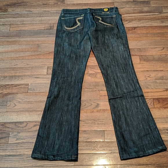 Rock and Republic jeans - Picture 2 of 6